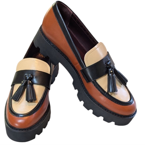 Franco Sarto, Balinna, Multicolor Tassel Lug Heel Loafer. Size 9 - Picture 1 of 9